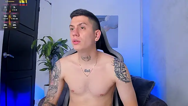 Snapshot of Yeiko_Romero_ chatting on February 21, 4:30 pm Yeiko Romero online show from February 21, 4:30 pm