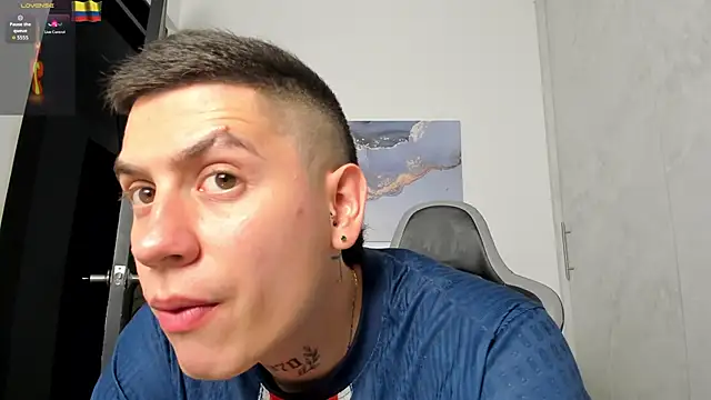 Snapshot of Yeiko_Romero_ chatting on February 25, 5:22 pm Yeiko Romero online show from February 25, 5:22 pm