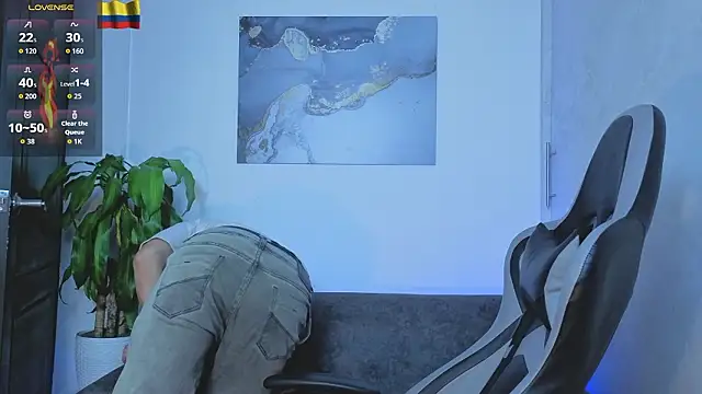 Snapshot of Yeiko_Romero_ chatting on March 19, 5:28 pm Yeiko Romero online show from March 19, 5:28 pm