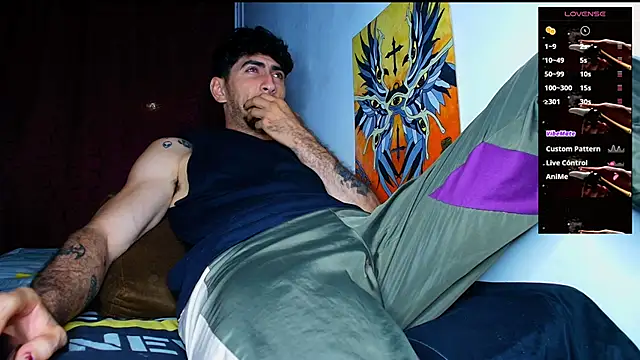 Thomass00 online show from November 26, 11:17 pm