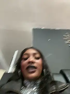 TIFFANYYSTAR online show from October 22, 2:06 pm