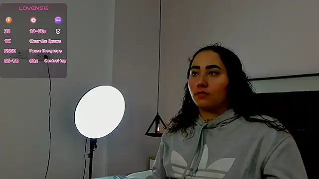 Snapshot of Ayla_martinez chatting on October 12, 1:37 am Ayla martinez online show from October 12, 1:37 am