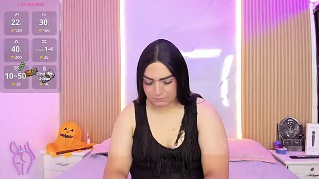 Snapshot of Athenaa_555 chatting on October 30, 12:28 pm Athenaa 555 online show from October 30, 12:28 pm