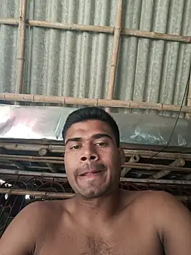 Snapshot of 900irani chatting on April 7, 8:04 am 900irani online show from April 7, 8:04 am