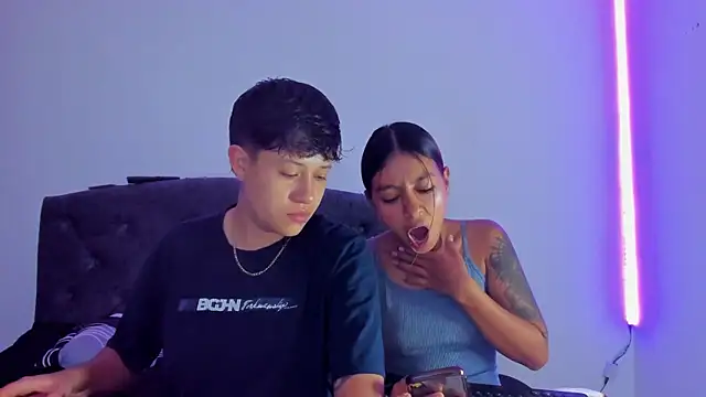 violet casper  online show from March 19, 10:00 am