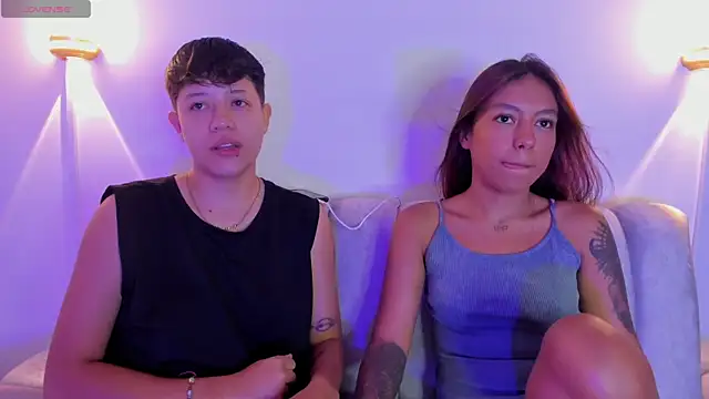 violet casper  online show from September 18, 4:03 am