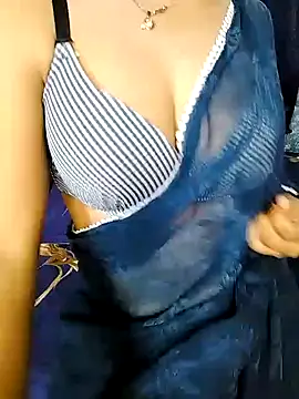 hot Oliviaa online show from December 27, 12:01 pm