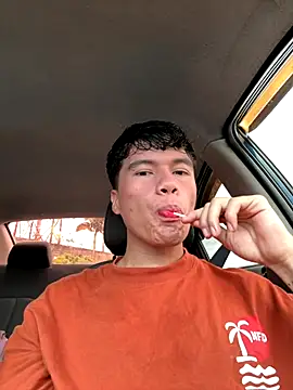 Snapshot of Logan_smith1 chatting on October 3, 6:49 pm Logan smith1 online show from October 3, 6:49 pm