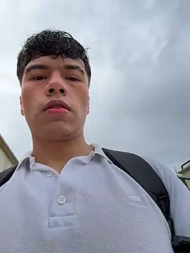 Snapshot of Logan_smith1 chatting on October 8, 6:16 pm Logan smith1 online show from October 8, 6:16 pm