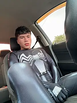 Snapshot of Logan_smith1 chatting on October 12, 2:16 pm Logan smith1 online show from October 12, 2:16 pm