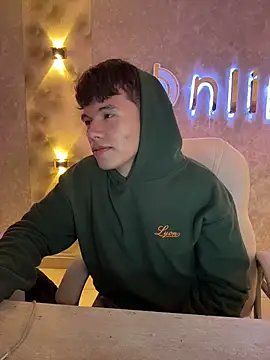 Logan smith1 online show from January 10, 8:49 am