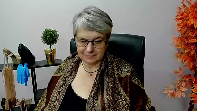 IrisDream online show from January 28, 1:49 pm