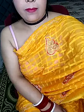 Snapshot of Cute-Raashii chatting on February 6, 7:07 pm Cute-Raashii online show from February 6, 7:07 pm