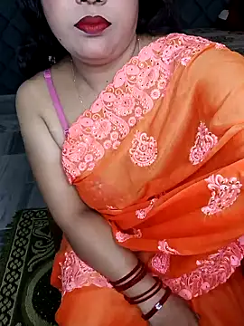 Snapshot of Cute-Raashii chatting on February 11, 5:50 pm Cute-Raashii online show from February 11, 5:50 pm