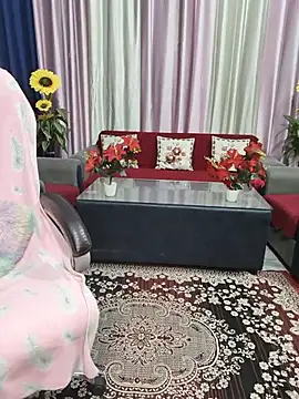 Cute-Raashii online show from May 18, 11:32 pm