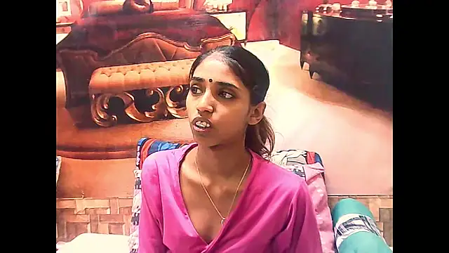 Snapshot of IndianSexySlender chatting on October 13, 5:18 am IndianSexySlender online show from October 13, 5:18 am