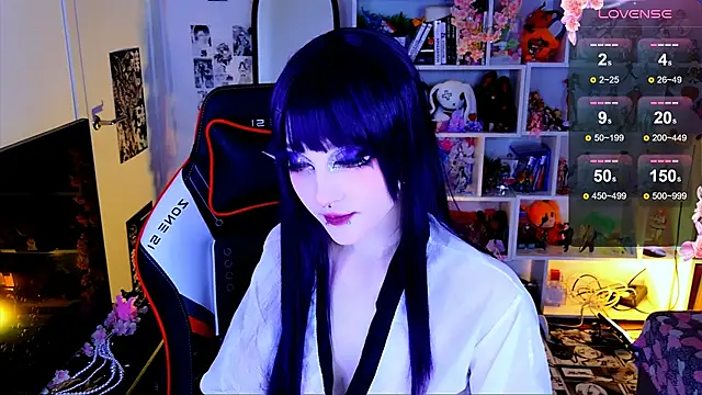 Aki  Ra online show from April 4, 1:15 am