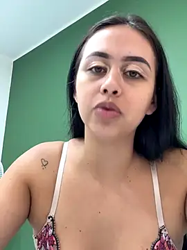 Snapshot of iiris_ chatting on November 21, 4:16 pm iiris online show from November 21, 4:16 pm