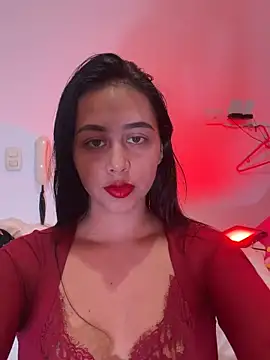 Snapshot of iiris_ chatting on February 14, 10:01 am iiris online show from February 14, 10:01 am