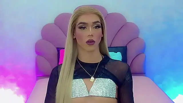 briana sex32 online show from December 28, 2:54 am