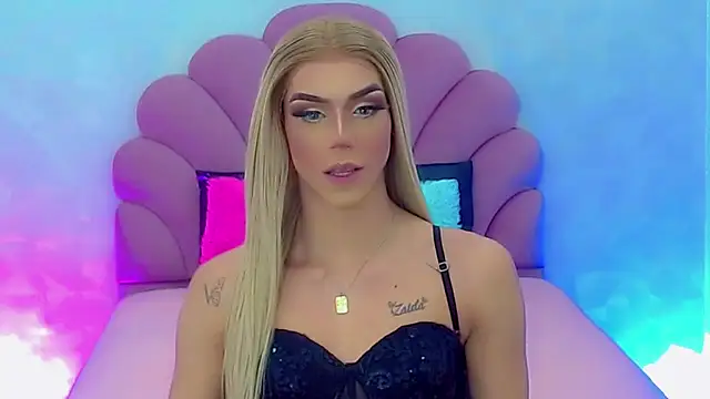 briana sex32 online show from January 5, 4:47 am