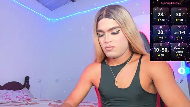 Snapshot of AllisonsweetZ chatting on October 5, 1:09 pm AllisonsweetZ online show from October 5, 1:09 pm