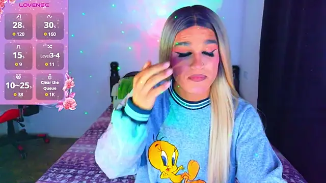 AllisonsweetZ online show from May 23, 8:24 pm