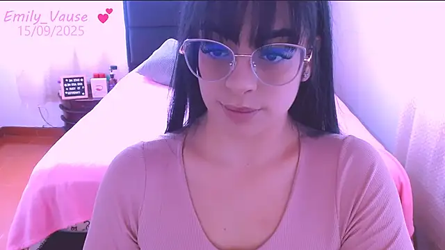 Snapshot of Emily_Bausse chatting on September 15, 1:11 pm Emily Bausse online show from September 15, 1:11 pm
