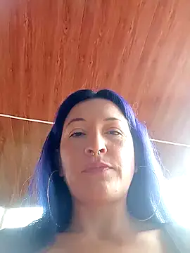 sophie banger online show from December 7, 7:10 pm