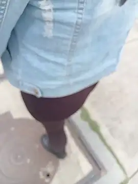 sophie banger online show from November 30, 6:56 pm