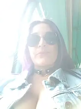 sophie banger online show from March 13, 8:26 pm