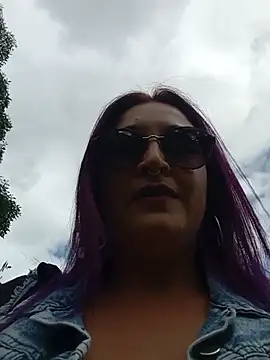 sophie banger online show from May 15, 7:21 pm