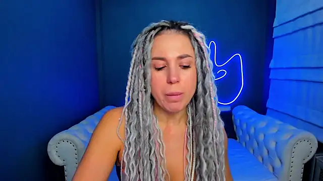 rock n roxy online show from November 6, 1:50 am