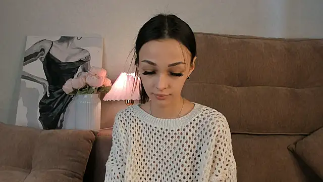 Snapshot of Jessie_meow chatting on February 8, 4:47 am Jessie meow online show from February 8, 4:47 am