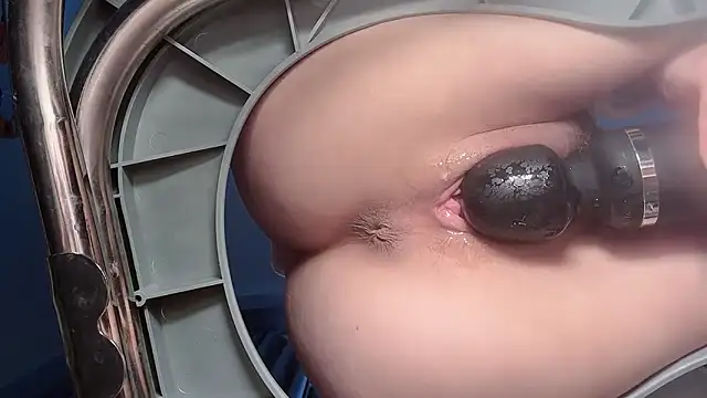 Krismil3 online show from November 15, 11:54 pm