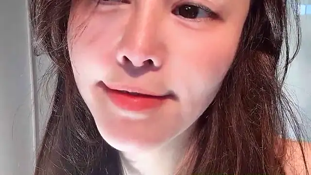 Krismil3 online show from May 15, 11:23 pm