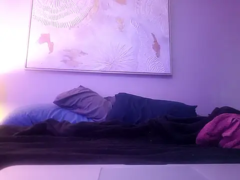 Snapshot of big8dall chatting on October 6, 5:43 pm big8dall online show from October 6, 5:43 pm