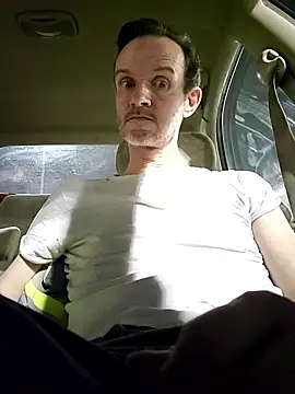 Snapshot of big8dall chatting on October 17, 12:47 am big8dall online show from October 17, 12:47 am