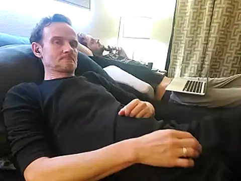 Snapshot of big8dall chatting on November 10, 5:39 am big8dall online show from November 10, 5:39 am