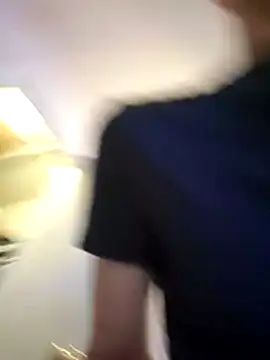 Snapshot of big8dall chatting on December 1, 4:39 am big8dall online show from December 1, 4:39 am