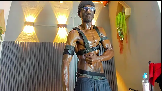 jhonjairo85  online show from December 1, 4:28 am