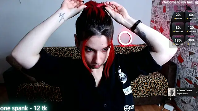 Snapshot of Miya_Wey_ chatting on December 15, 1:00 pm Miya Wey online show from December 15, 1:00 pm