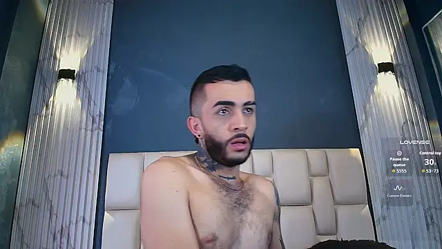 Marcelo ruiz  online show from January 14, 8:03 pm