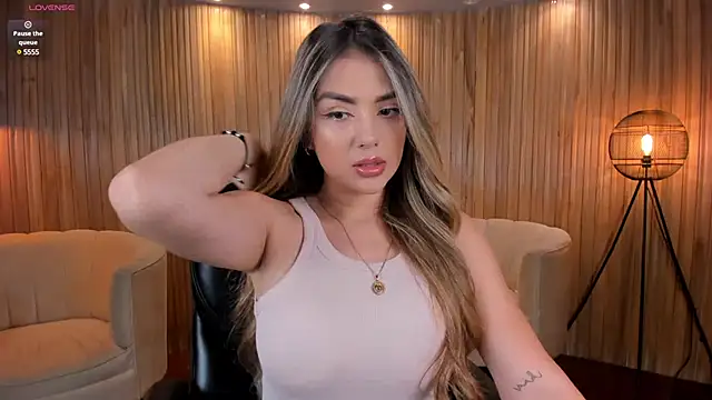 Snapshot of ChloePreston_ chatting on January 28, 10:45 am ChloePreston online show from January 28, 10:45 am