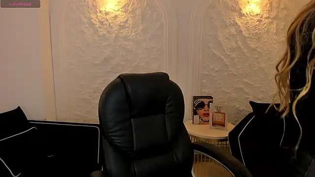 ChloePreston  online show from February 3, 11:04 am