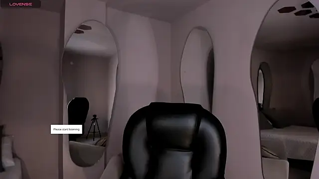 ChloePreston  online show from May 3, 10:54 am