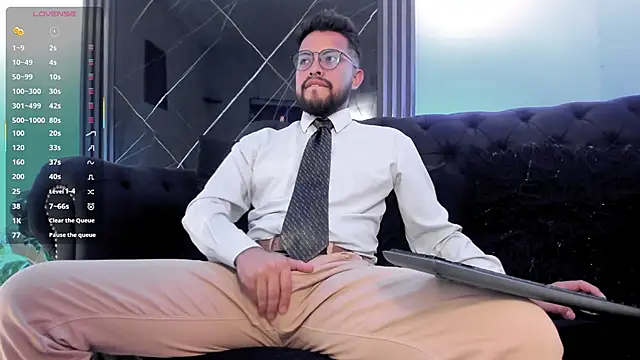 LuccaMallard online show from May 30, 3:36 am