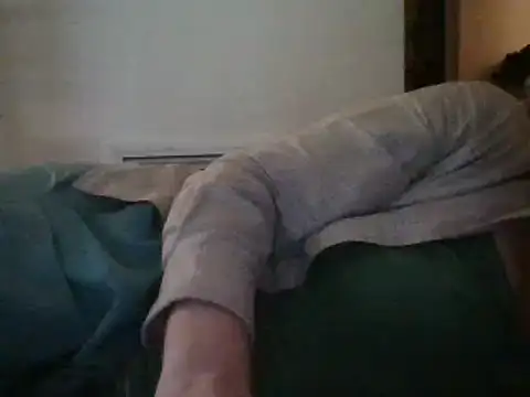 Emilylyn2501 online show from December 5, 2:22 pm