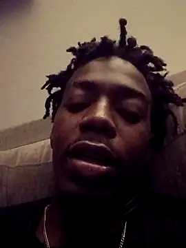 Snapshot of Dambaby25 chatting on March 15, 11:05 am Dambaby25 online show from March 15, 11:05 am