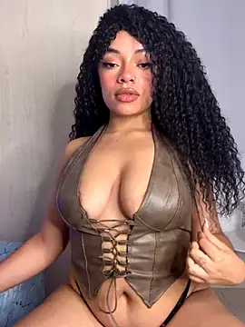 Alyssa Houston online show from September 21, 3:41 am